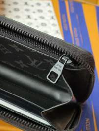 Picture of Louis Vuitton Wallets _SKUfw198285317fw